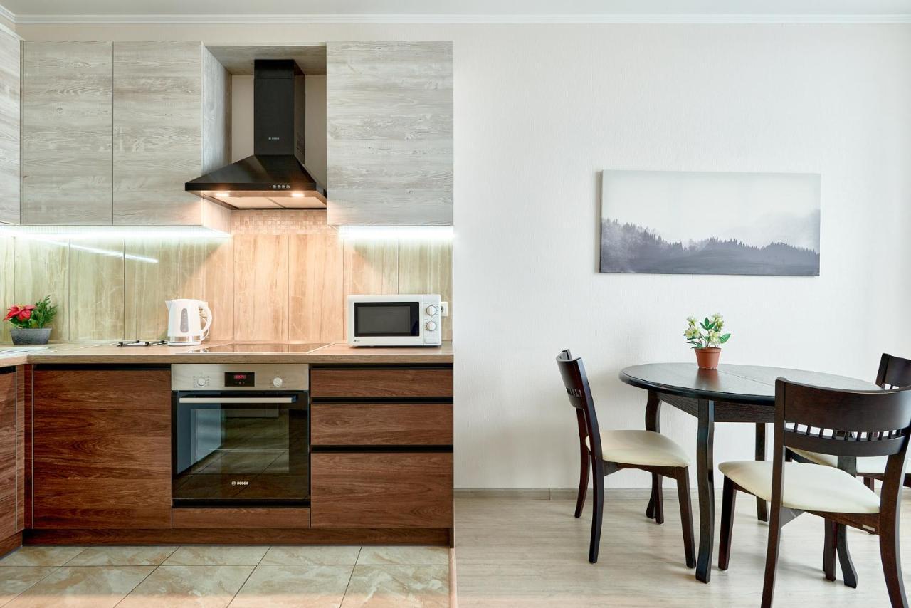 Apartment стильні із казковим краєвидом та світлом *