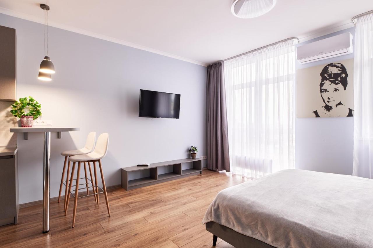 стильні із казковим краєвидом та світлом Apartment *