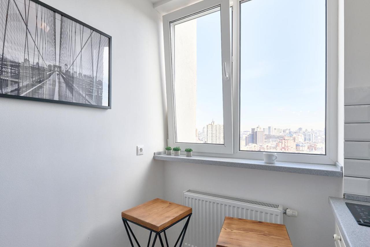 стильні із казковим краєвидом та світлом Apartment Kyiv